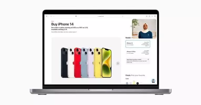 Apple is letting online customers videocall specialists for a more personal shopping experience