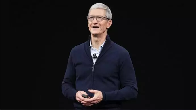 Apple CEO Tim Cook starts his day with customer feedback