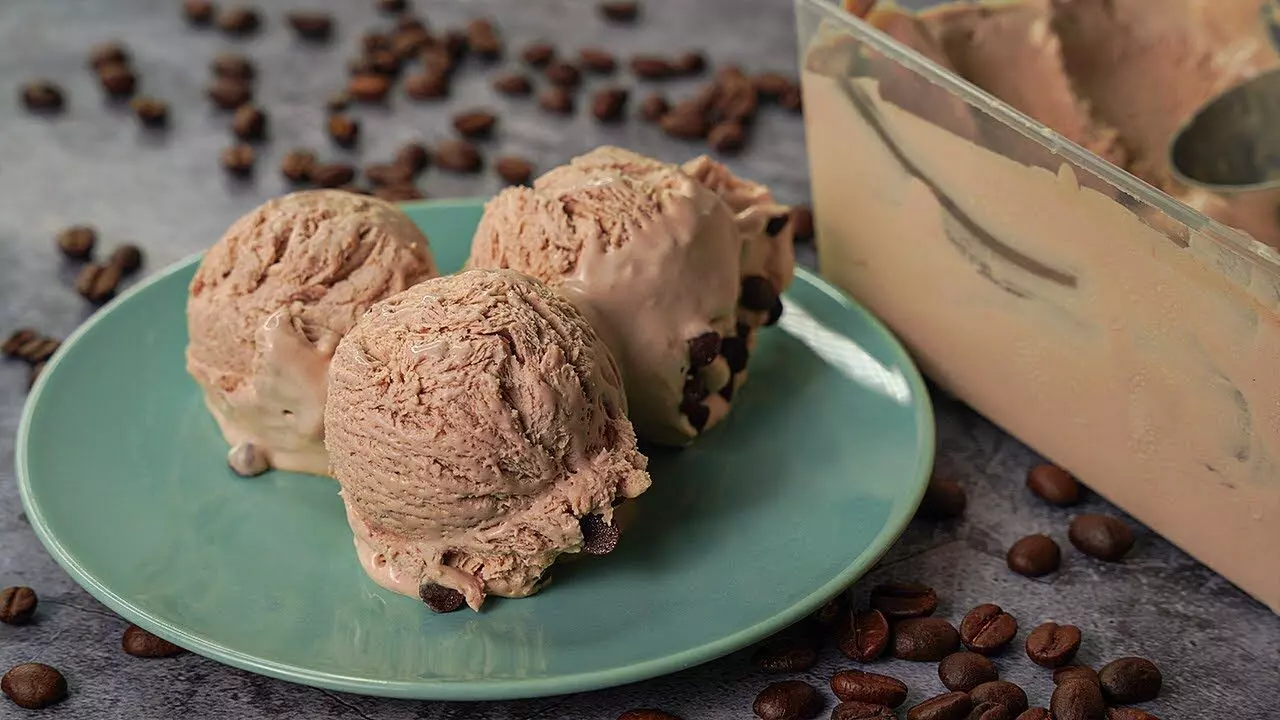 Coffee Ice Cream Recipe: If you are a coffee lover, then this ice cream will revive your spirit with its delightful taste