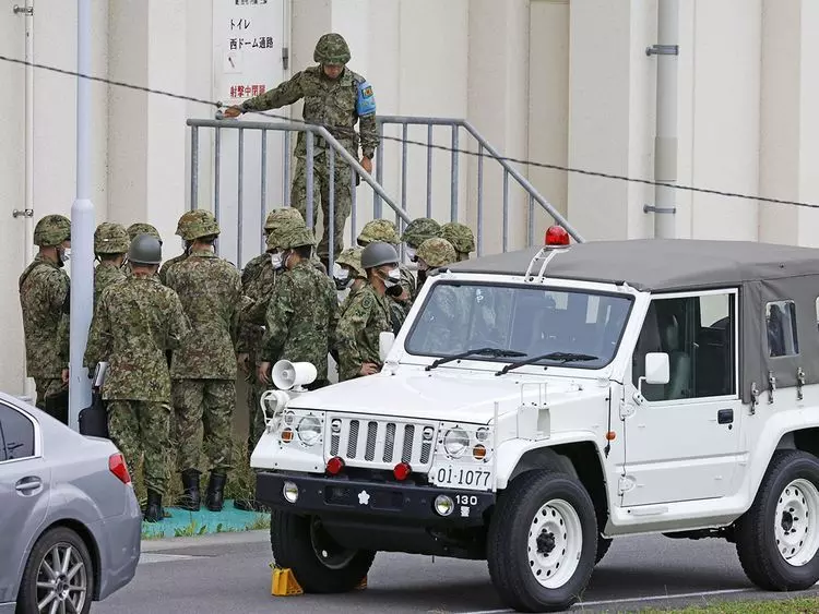 18-year-old trainee shoots 3 soldiers at firing range on Japanese army base, killing 2