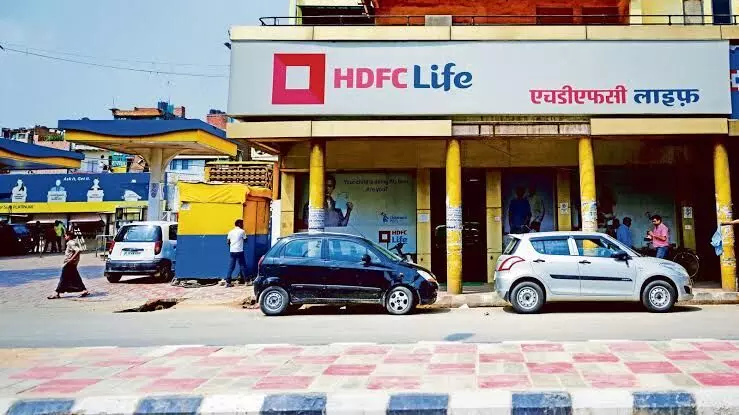 HDFC Life Insurance share price falls over getting ₹942-crore GST demand notice