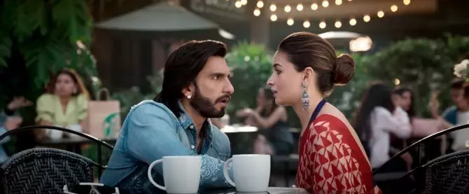 RARKPK Trailer: Bollywood romance is back!