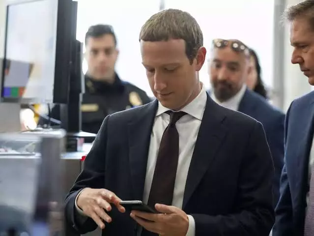 Report: Meta spent $43 million on Mark Zuckerbergs personal security in 3 years