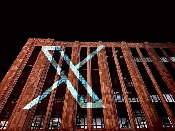 Musk draws heat from San Francisco over giant X logo