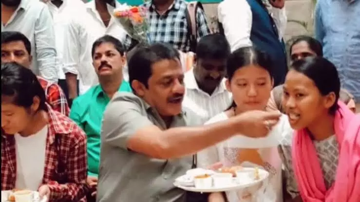 Karnataka minister promises education and welfare for 29 Manipur girls on his birthday