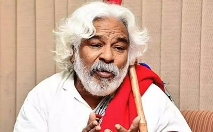 Renowned Telangana folk singer Gaddar, popular for his revolutionary songs, dies at 77