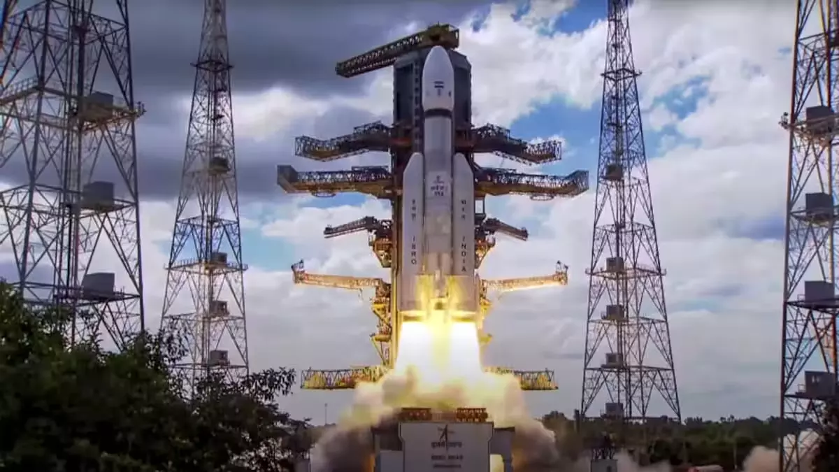 Chandrayaan-3 is ready for reduction in Moons orbit by 2 pm today