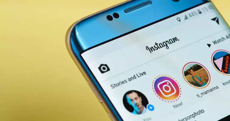 A quick guide for Instagrams group mentioning feature