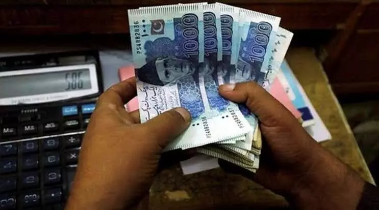Pakistan: PKR falls to record low against US dollar as import restrictions ease