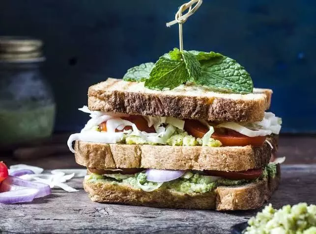 Avocado Cheese Sandwich Recipe: This sandwich recipe is perfect for road trips or as a delicious mini snack