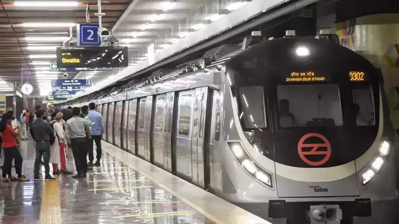 G20 Summit: Delhi Metro launches Tourist Smart Cards Unlimited Ride Scheme