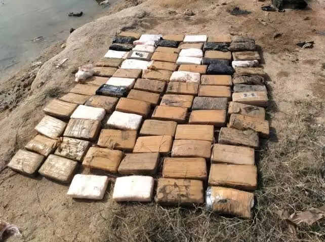 Rs 800 crore cocaine seized near Gandhidham in Gujarat