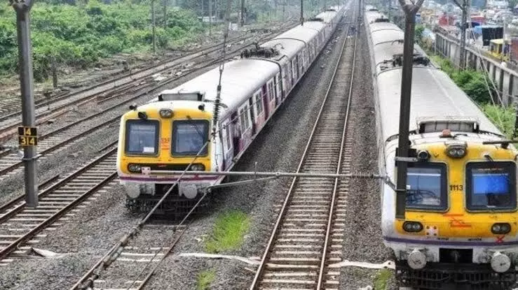 Mumbai local train services on central line delayed due to Point Failure at Panvel