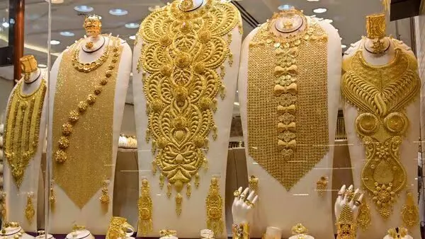 Gold price regains ₹58,000 per 10 gm levels on MCX after dovish US Fed minutes