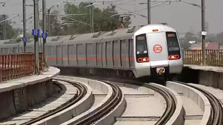 Delhi Govt requests Delhi Metro Rail Corporation to revisit liquor carrying rule