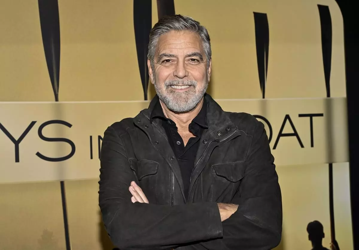 George Clooney, Adam Sandler to lead Noah Baumbachs next movie