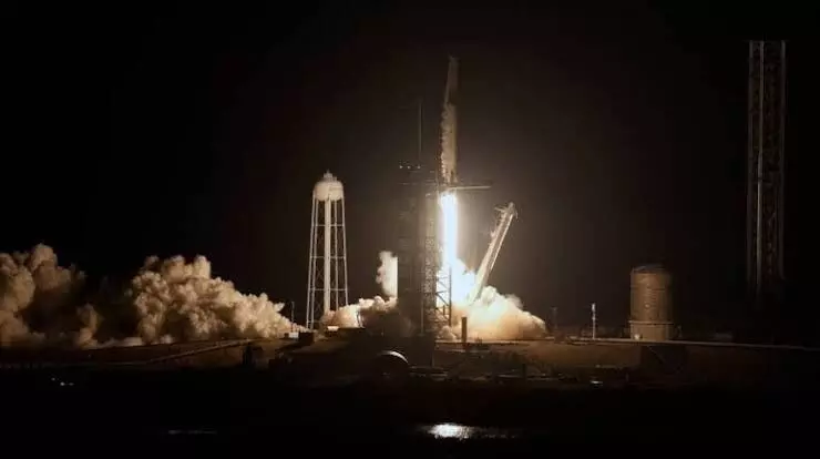 India to use SpaceX rocket to launch communications satellite