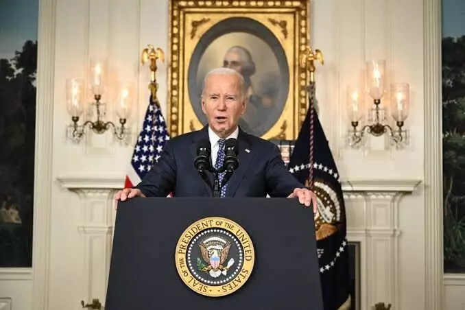 Special counsel finds evidence Biden mishandled classified information but no charges warranted