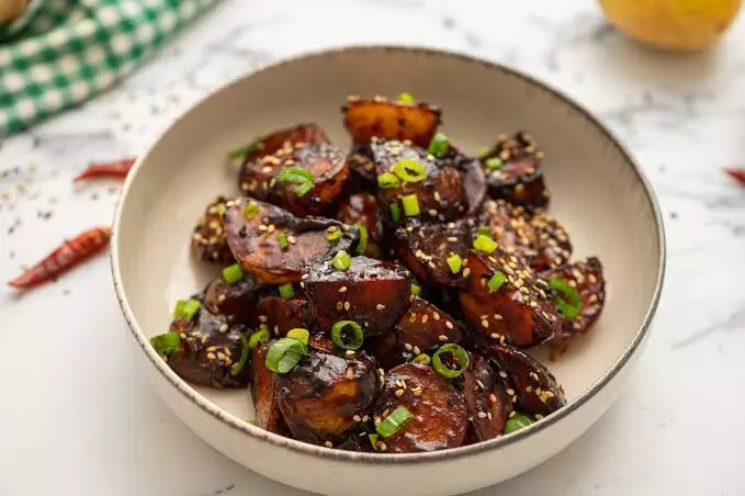 Asian Glazed Potatoes Recipe: Try this Asian recipe which will instantly become your favourite