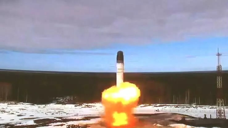 Day after Putins nuke war warning, Russia tests nuclear ballistic Yars missile