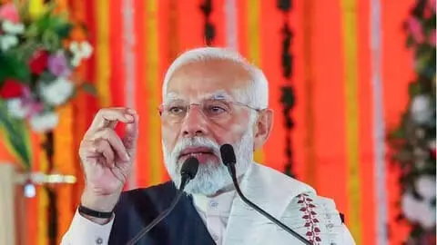 PM Modi unveils multiple development projects worth 15,000 crore rupees in West Bengal