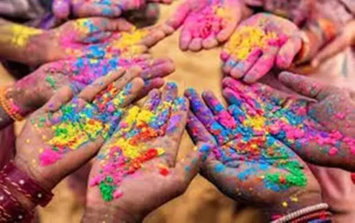 Festival of colours Holi being celebrated throughout country