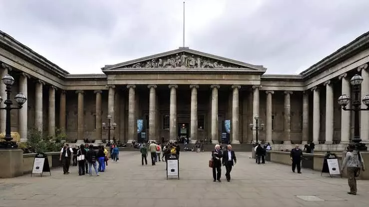 British Museum suing former curator it says stole 1,800 items and tried to sell them