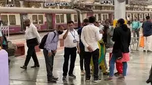 Mumbai: Central Railway sets benchmark in combating ticketless travel, tops revenue collection among railway zones