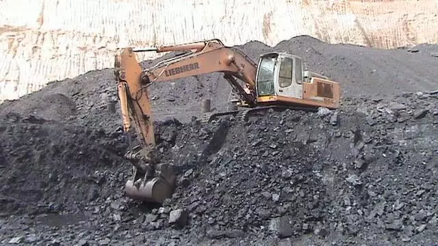 Govt sets coal production target of producing 170 million tonnes for FY25