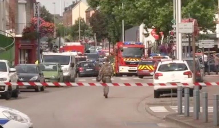 France church attack : Priest killed in his Church