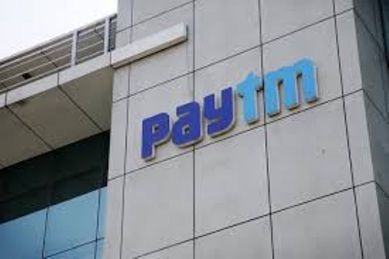 Paytm offers loans to kirana stores, auto & taxi drivers, chemist and other small scale merchants