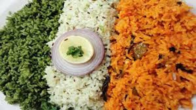 Restaurants woo foodies with tricolor treats on Independence Day