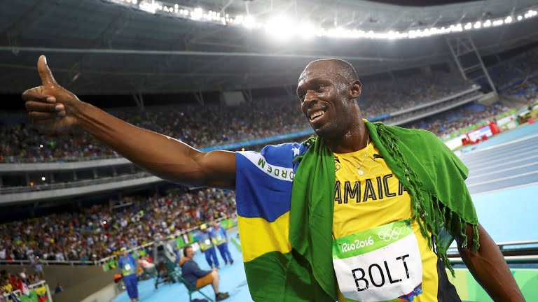 Usain Bolt leads Jamaica to 4x100m gold