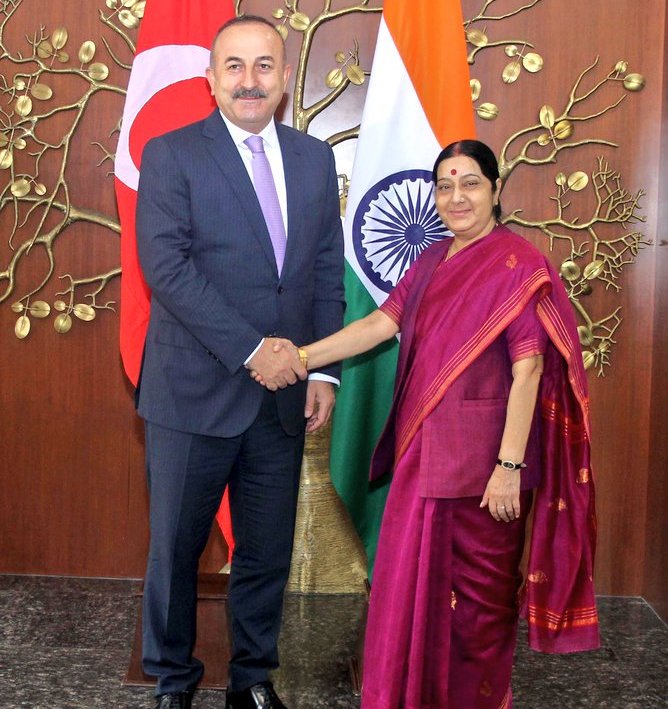Sushma meets Turkish Foreign Minister