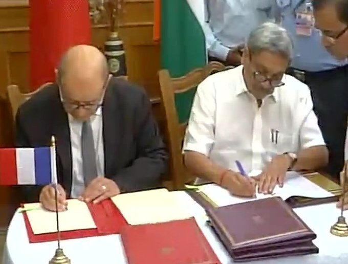 India, France sign deal on Rafale jets