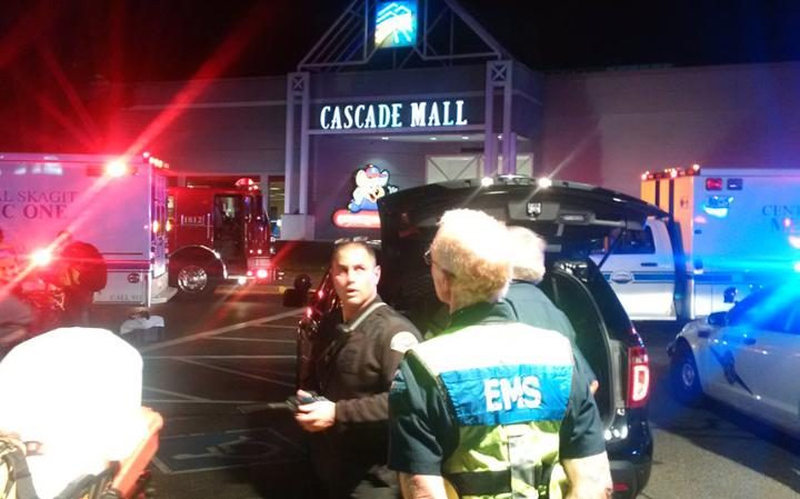 3 killed in Washington mall shooting