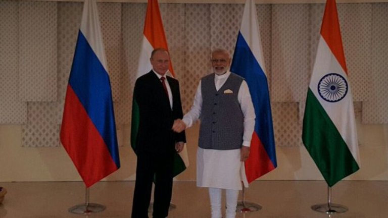 India, Russia sign key defence, economic pacts