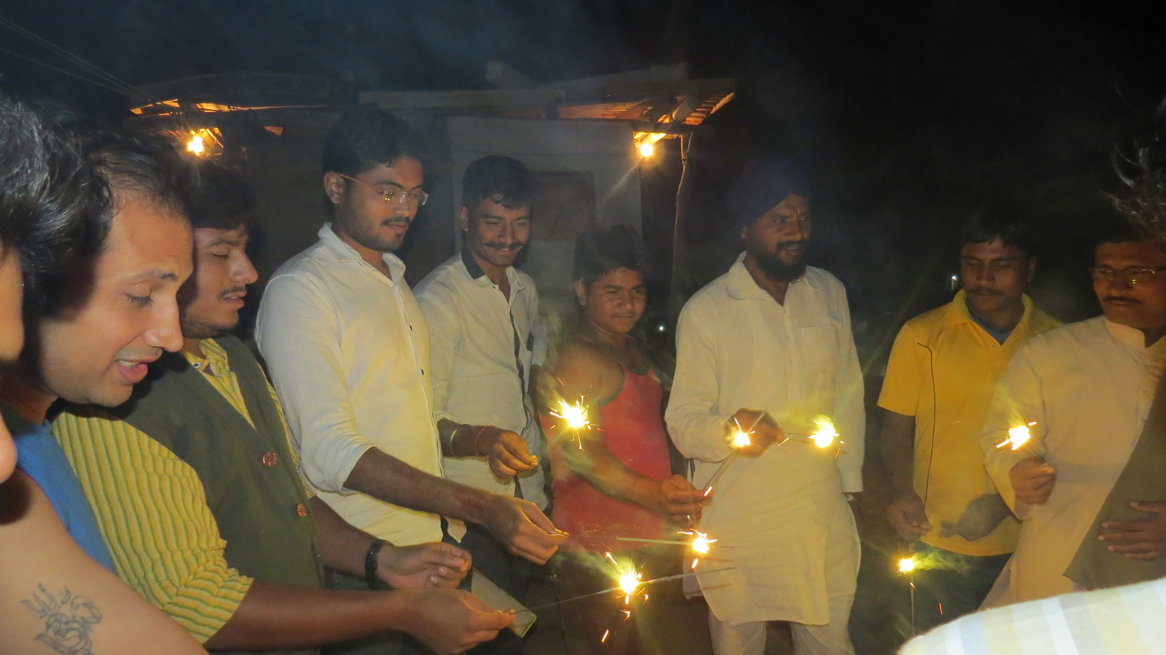 Students celebrated Diwali with soldiers at Kutch border