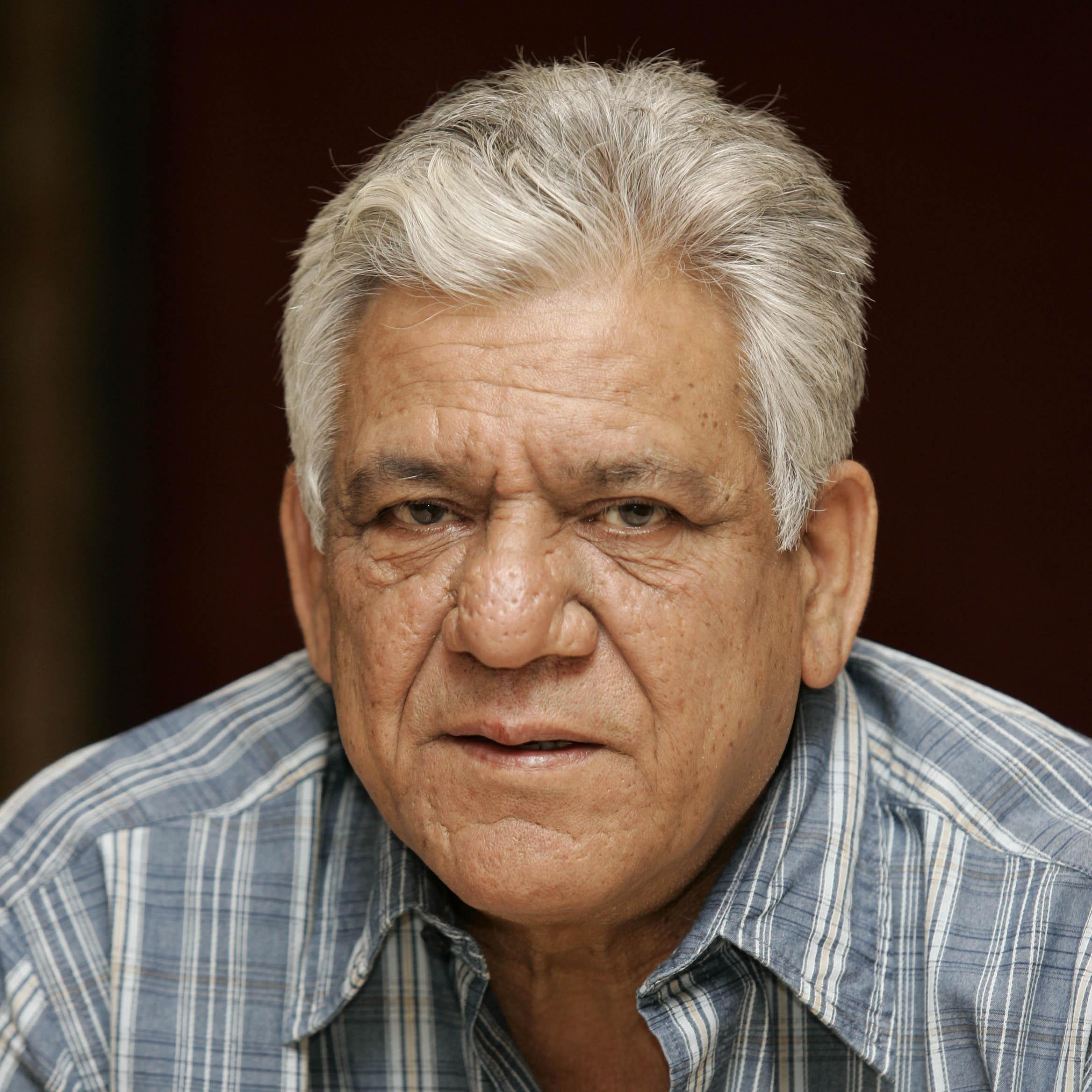 Om Puri condemned for comment on India, Pakistan feud