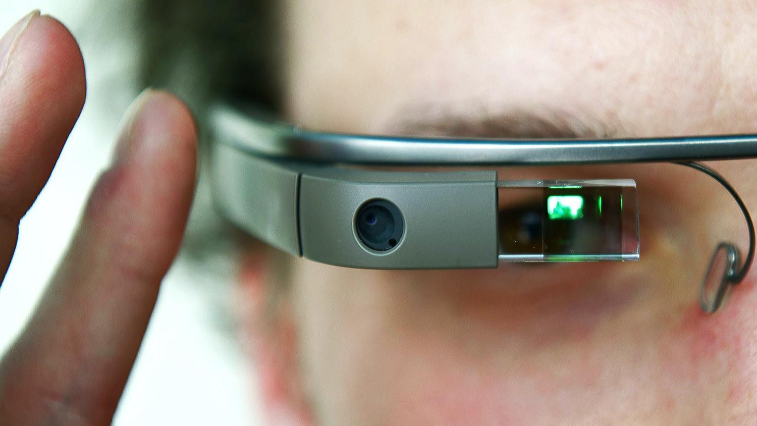 Google glass technology dangerous for drivers: Study