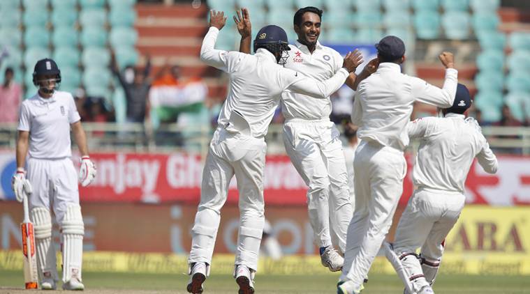 India beat England in second Test