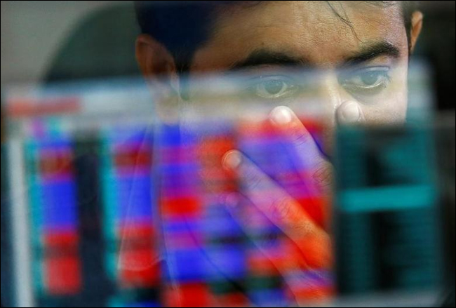 Key Indian equity indices trade higher during early session