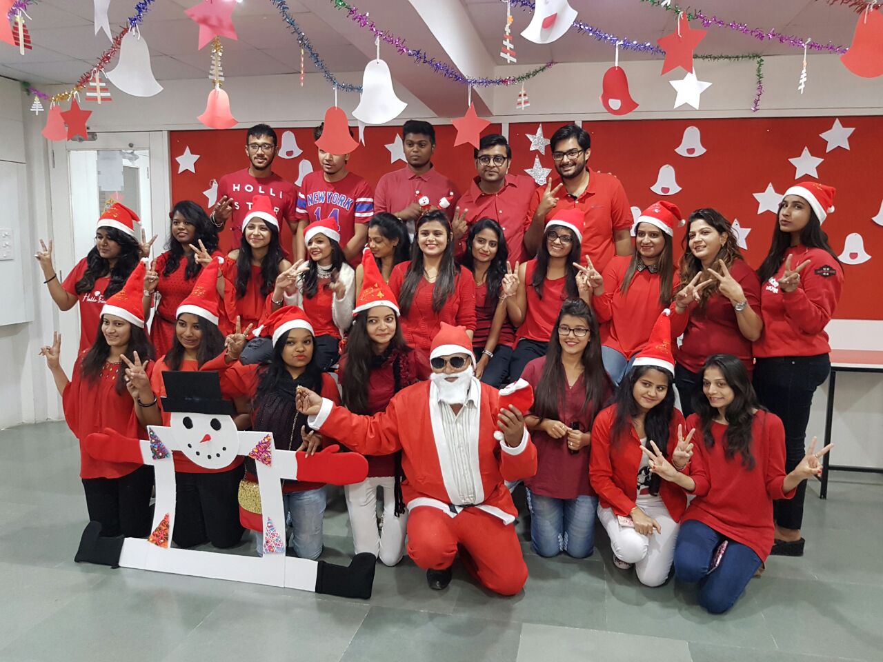 Christmas celebration at the fashion institute INIFD