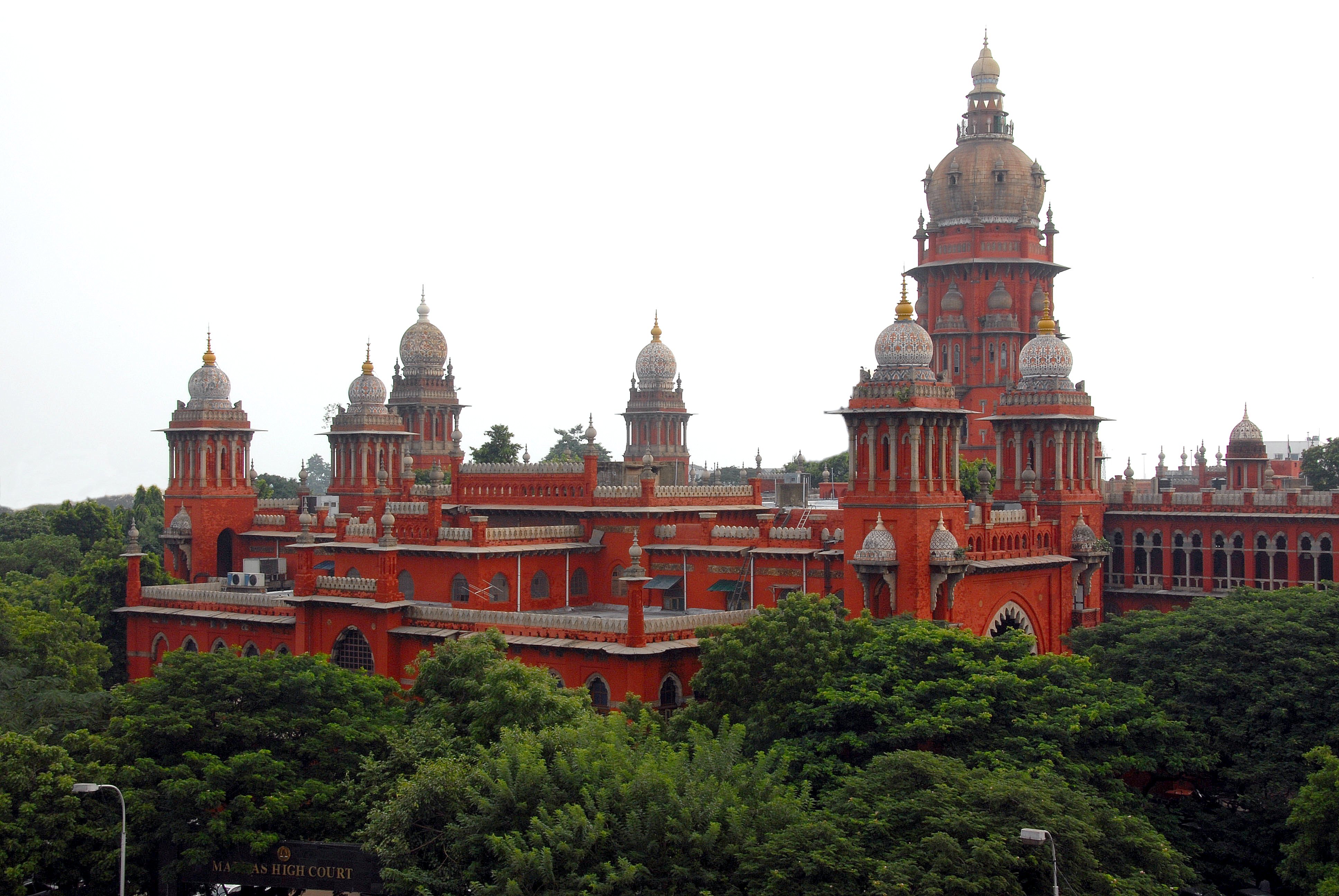 High Court bans Shariat court in Chennai mosque