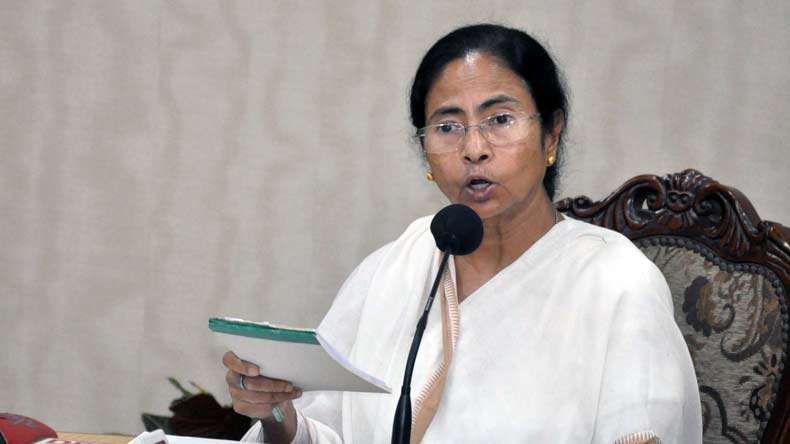 Mamata stays put despite army withdrawal from toll plaza