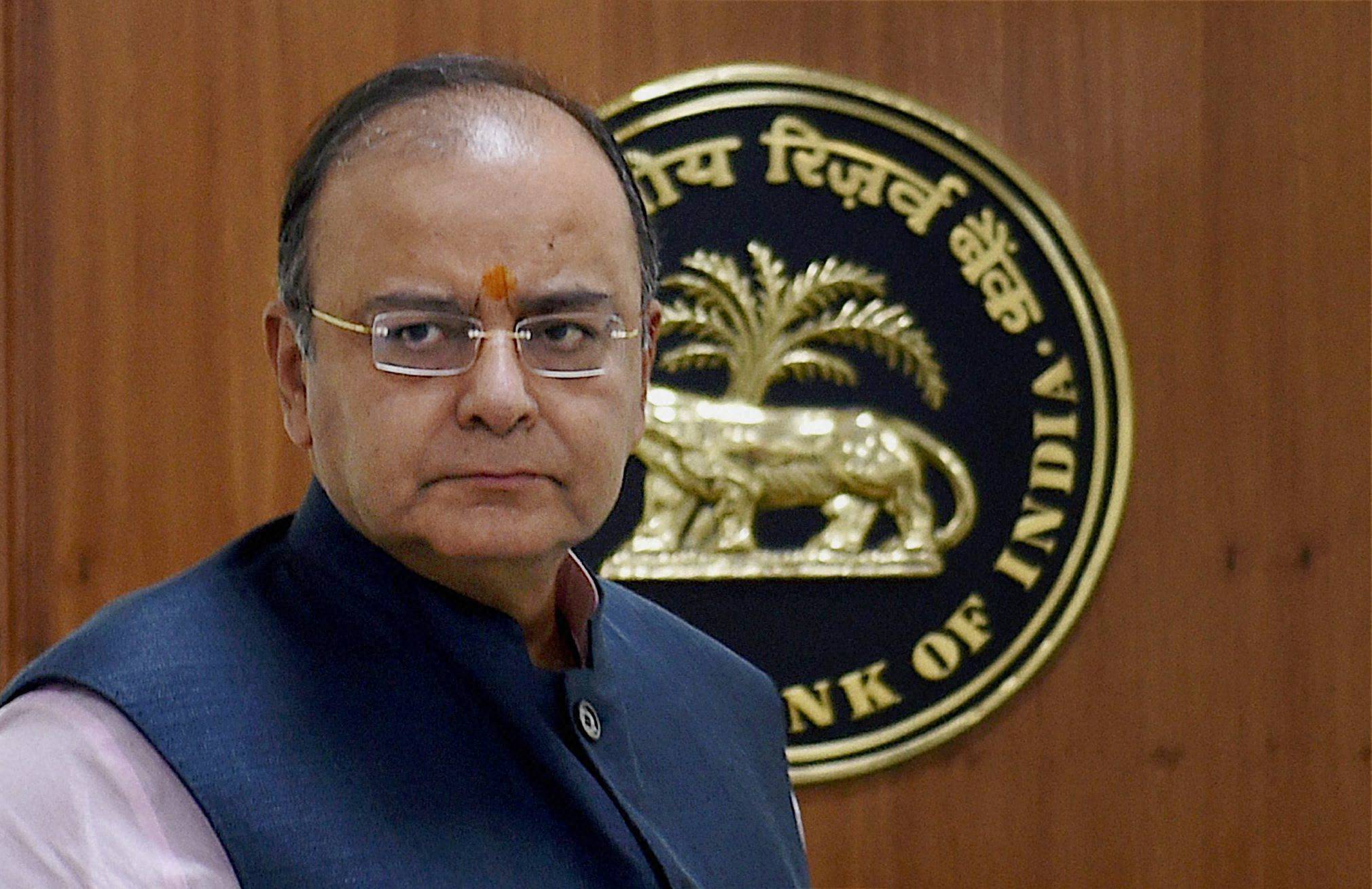 Jaitley assures of ‘significant’ cash in 3 weeks