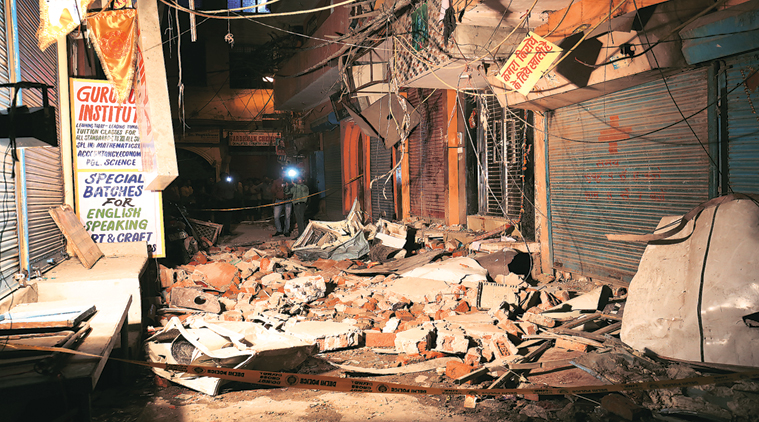 Fire causes cylinder blast in Delhi building