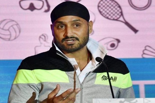 Harbhajan rubbishes reports of his joining Congress
