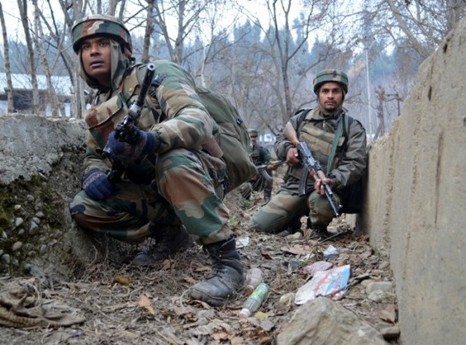 Top LeT commander killed in Kashmir gunfight