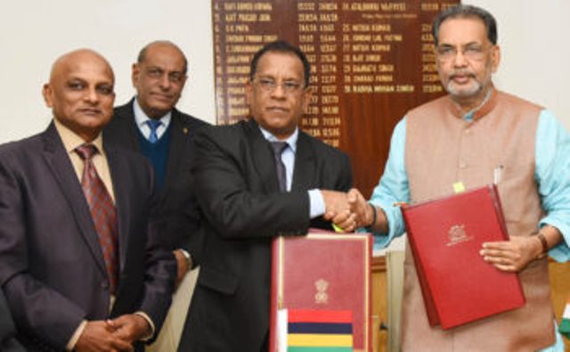 India, Mauritius signs MoU for cooperation in cooperatives